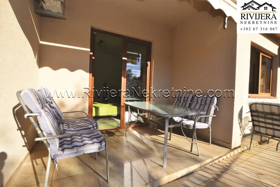 Prodaja, dvosoban stan, 69m², Topla, Herceg Novi
