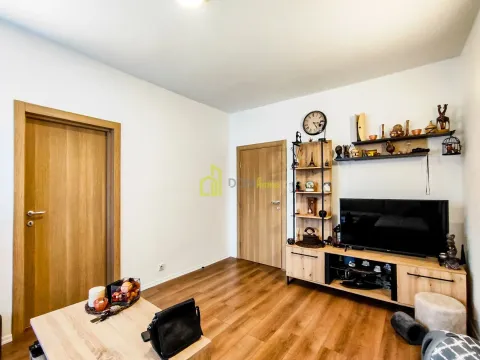 Prodaja, kuća, 160m², Donja Gorica, Podgorica - image 16