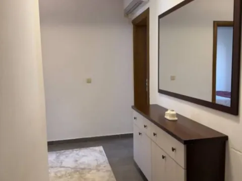 Rent, two bedroom apartment, 96m², Centar, Tivat - image 2