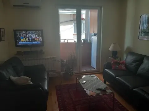 Prodaja, dvosoban stan, 50m², Zemun Gornji Grad, Zemun Sve Podlokacije - image 5