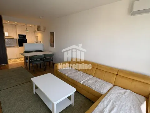 Prodaja, trosoban stan, 78m², Novi Beograd Blok 65, Novi Beograd Sve Podlokacije - image 1