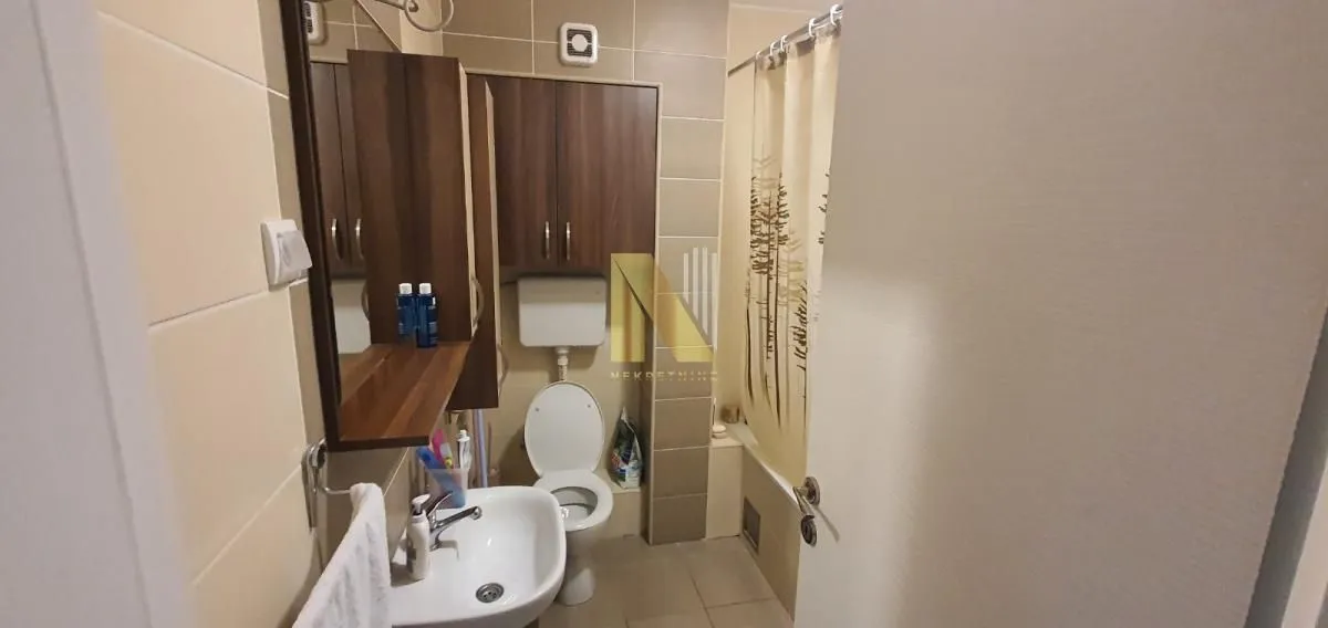 Prodaja, trosoban stan, 82m², Veternik, Novi Sad Sve Podlokacije
