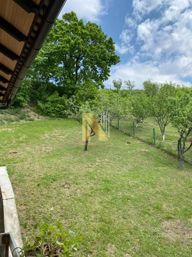 Prodaja, kuća, 150m², Rakovac, Novi Sad Sve Podlokacije
