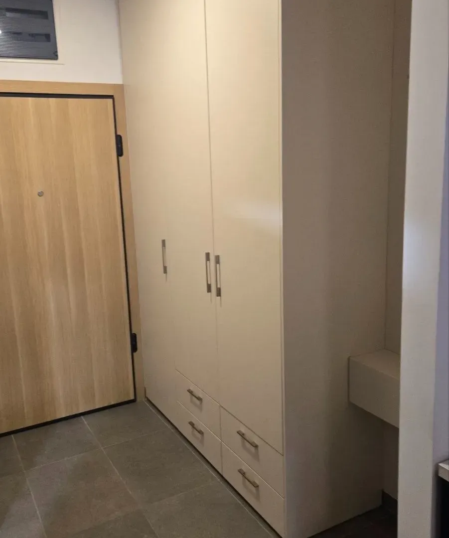 Izdavanje, stan, 33m², Master Kvart, Podgorica
