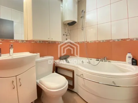 Prodaja, dvosoban stan, 72m², Centar, Podgorica - image 10