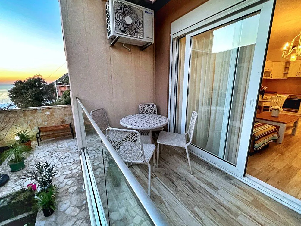 Sale, studio apartment, 32m², Dobra Voda, Budva