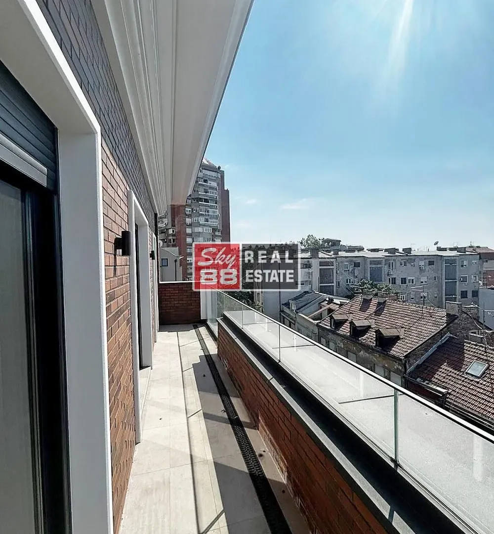 Sale, four bedroom apartment, 126m², Kalenić Pijaca, Vračar Sve Podlokacije