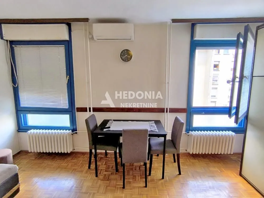 Prodaja, jednosoban stan, 30m², Čukarička Padina, Beograd