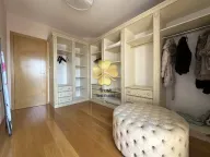 Izdavanje, trosoban stan, 110m², Momišići, Podgorica - image 14