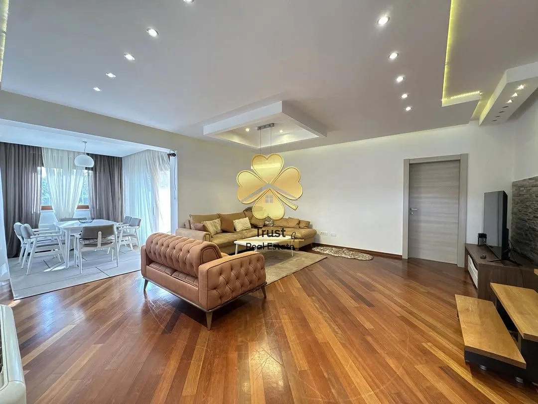 Izdavanje, kuća, 180m², Dajbabe, Podgorica