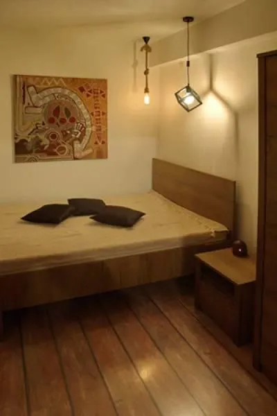 Izdavanje, četvorosoban stan, 91m², Profesorska Kolonija, Palilula Sve Podlokacije