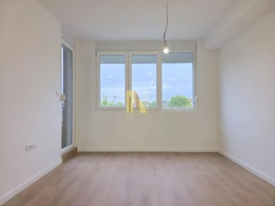 Prodaja, jednosoban stan, 34m², Adice, Novi Sad Sve Podlokacije