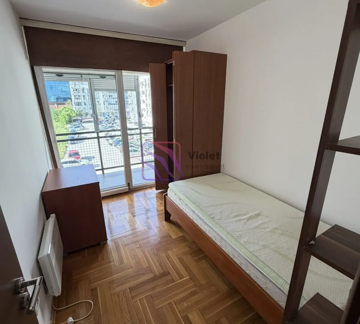 Rent, two bedroom apartment, 60m², Central Point, Podgorica