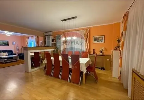 Sale, house, 1874m², Centar, Bar - image 38