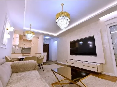 Rent, one bedroom apartment, 46m², Stari Aerodrom, Podgorica - image 4