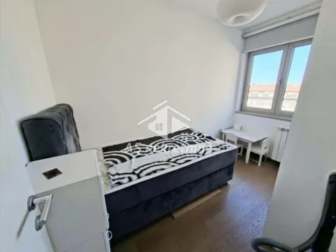 Izdavanje, četvorosoban stan, 80m², Tašmajdan, Palilula Sve Podlokacije - image 19