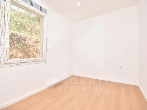 Rent, house, 52m², Ibričevina, Podgorica - image 3