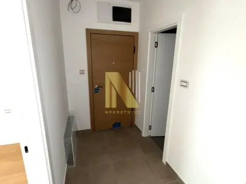 Prodaja, četvorosoban stan, 82m², Rotkvarija, Novi Sad Sve Podlokacije - image 6