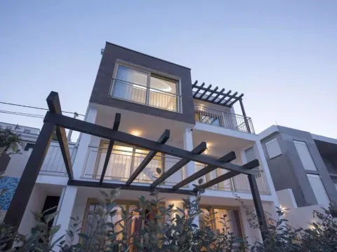 Prodaja, kuća, 390m², Krašići, Tivat - image 8