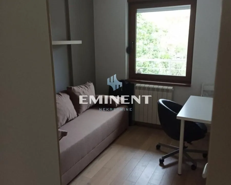 Rent, two bedroom apartment, 37m², Crveni Krst, Beograd