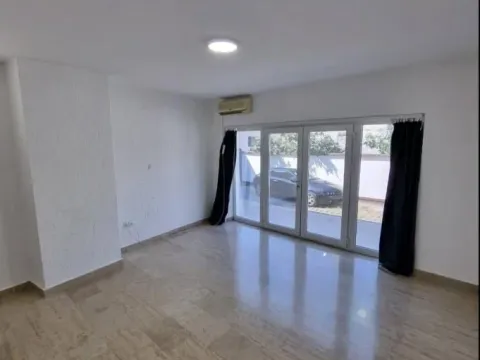 Rent, three bedroom apartment, 68m², Centar, Novi Sad - image 10