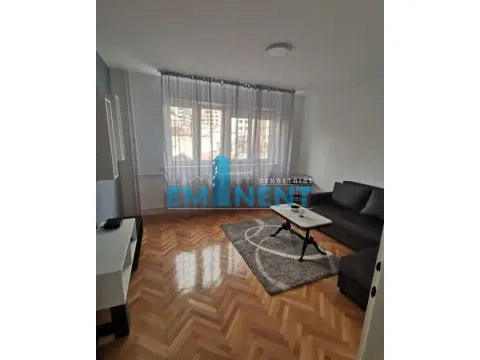 Rent, two bedroom apartment, 60m², Južni Bulevar, Vračar Sve Podlokacije