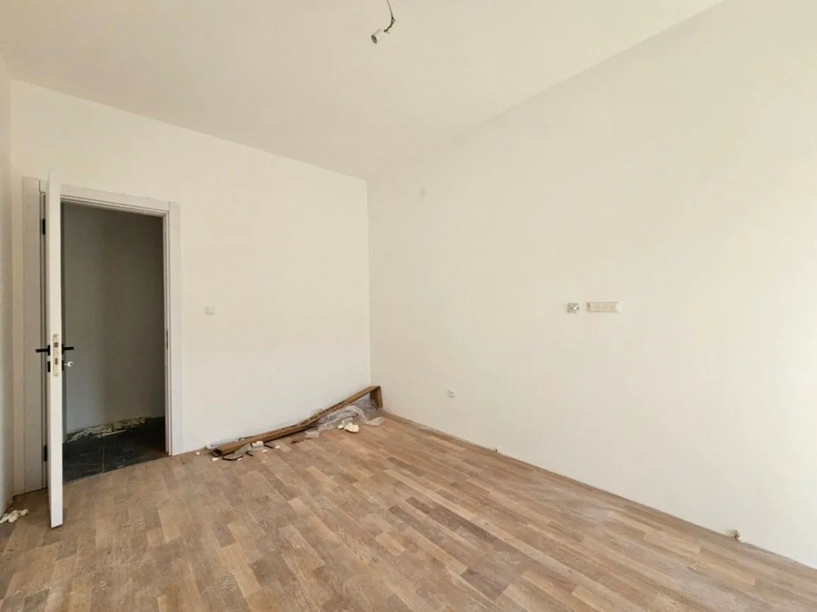 Prodaja, dvosoban stan, 79m², Momišići, Podgorica