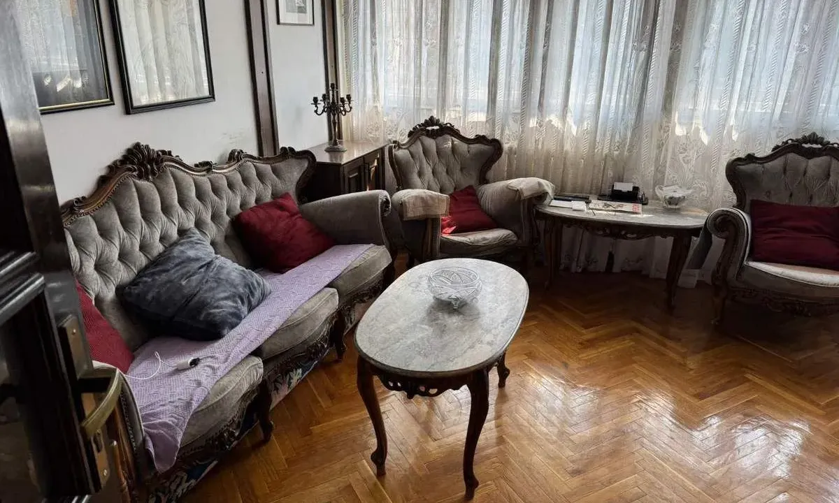 Prodaja, četvorosoban stan, 97m², Stari Grad, Beograd