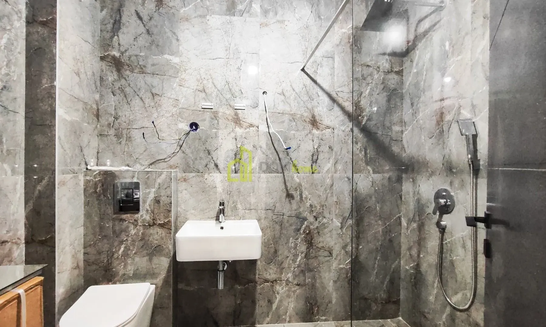 Izdavanje, dvosoban stan, 71m², Gorica C, Podgorica