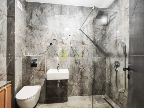 Izdavanje, dvosoban stan, 71m², Gorica C, Podgorica - image 9