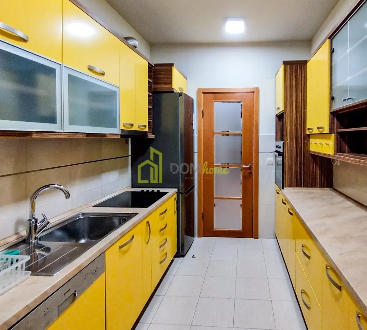 Prodaja, trosoban stan, 108m², Gorica C, Podgorica