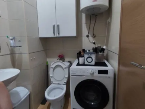 Prodaja, jednosoban stan, 48m², Tuški Put, Podgorica - image 12