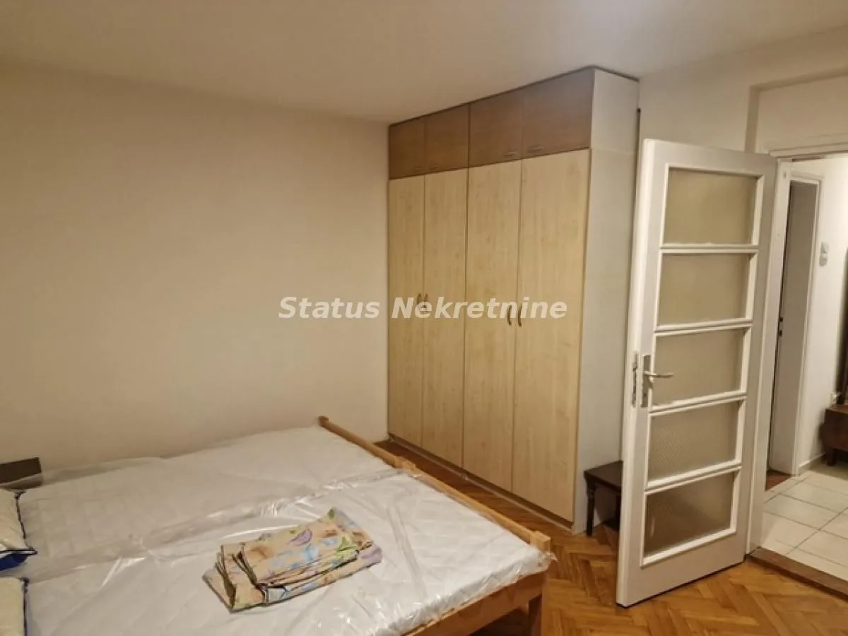 Izdavanje, dvosoban stan, 60m², Železnička Stanica, Novi Sad Sve Podlokacije