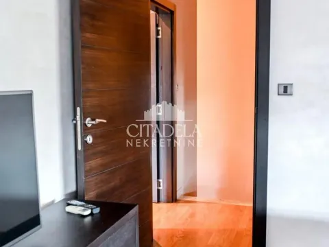 Prodaja, četvorosoban stan, 100m², Čukarica, Beograd - image 6