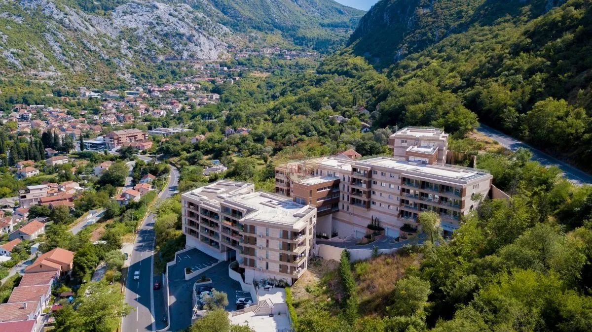Prodaja, jednosoban stan, 33m², Kotor, Crna Gora