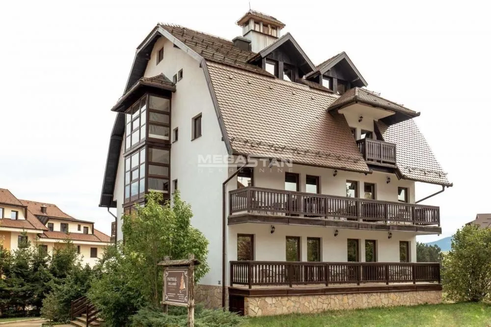 Sale, house, 1020m², Centar, Zlatibor