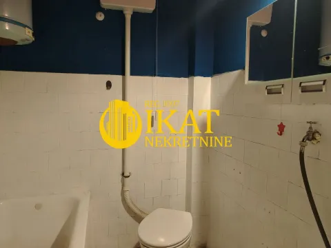 Prodaja, trosoban stan, 65m², Vračar Sve Podlokacije, Beograd - image 10