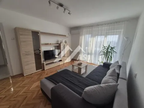 Rent, one bedroom apartment, 37m², Podbara, Novi Sad Sve Podlokacije - image 2