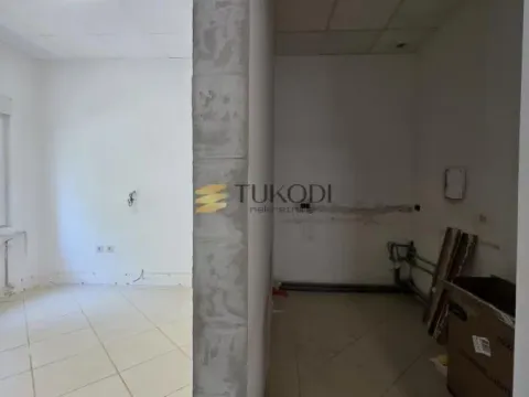 Izdavanje, poslovni prostor, 86m², Novi Beograd Blok 22, Novi Beograd Sve Podlokacije - image 13