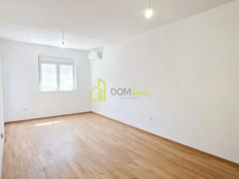 Rent, two bedroom apartment, 65m², Stari Aerodrom, Podgorica - image 8