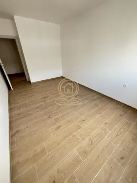 Prodaja, trosoban stan, 72m², Pantelej, Niš - image 7