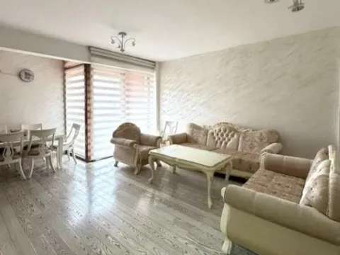 Izdavanje, trosoban stan, 115m², Preko Morače, Podgorica - image 4