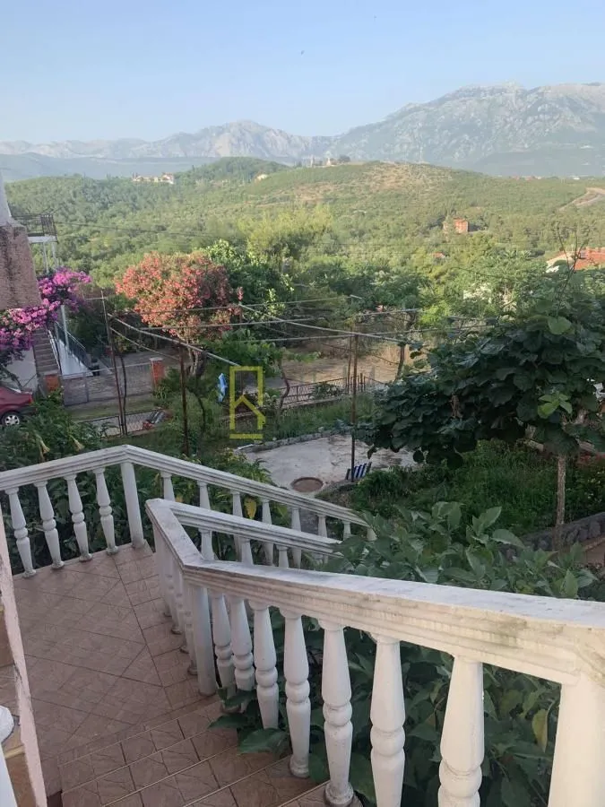 Prodaja, kuća, 180m², Radovići, Tivat