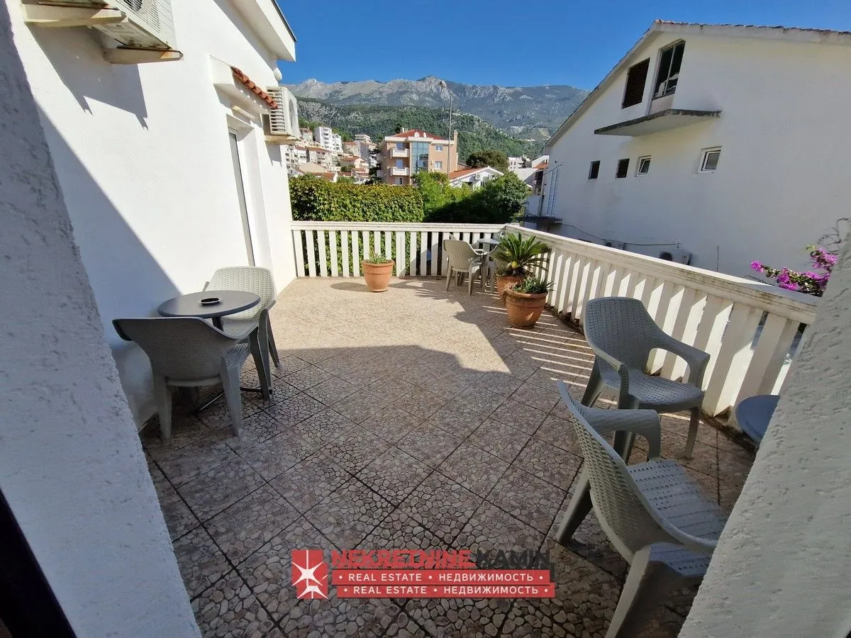 Sale, house, 316m², Golubovina, Budva