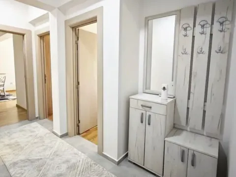 Rent, two bedroom apartment, 68m², Stara Varoš, Podgorica - image 4