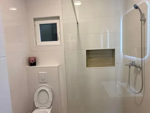 Izdavanje, jednosoban stan, 55m², Gradiošnica, Tivat - image 11