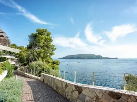 Sale, two bedroom apartment, 170m², Budva, Crna Gora - image 5