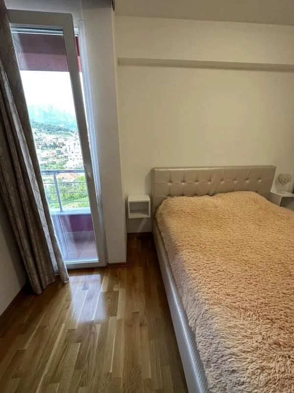 Rent, two bedroom apartment, 60m², Ilino, Bar