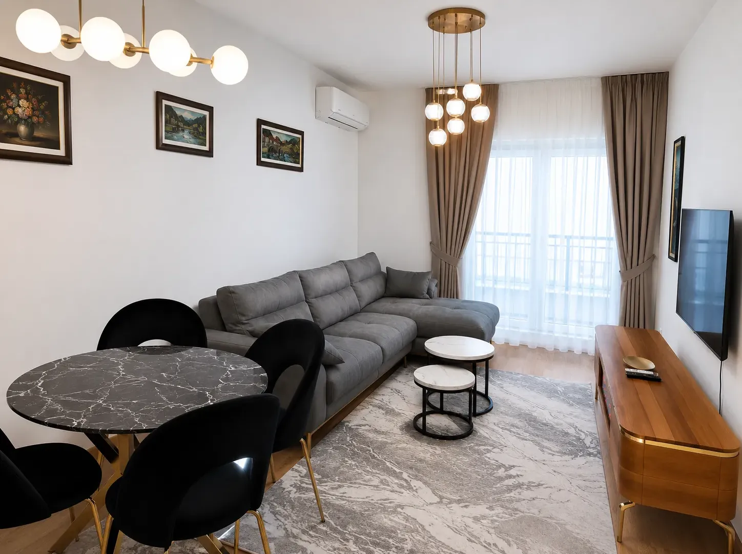 Izdavanje, dvosoban stan, 60m², Stara Varoš, Podgorica