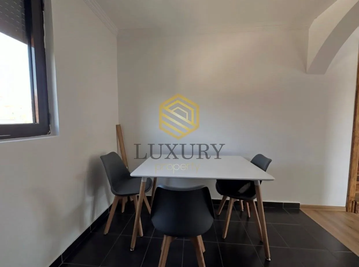 Izdavanje, dvosoban stan, 85m², Zagorič, Podgorica